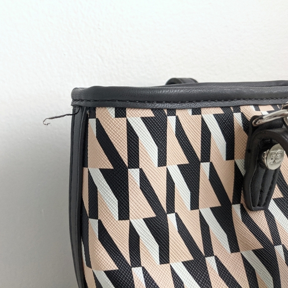 Sam Edelman Isalyn signature shoulder bag - Picture 5 of 10